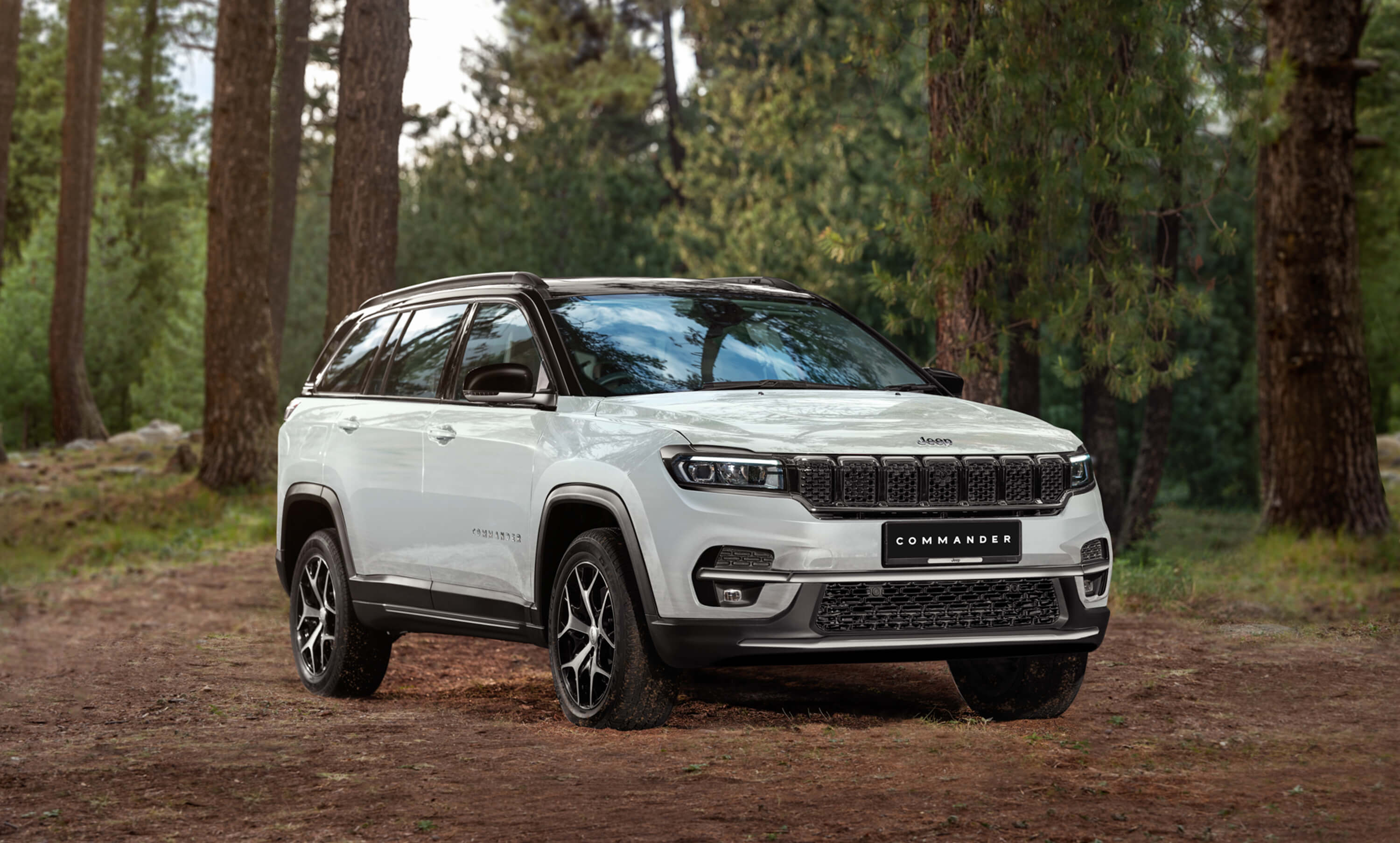 送料関税込み[JEEP]セットアップ★日本未入荷★新作★大人気★ 7名乗車の新型ミッドサイズSUV「Jeep® Commander」 ディーゼル